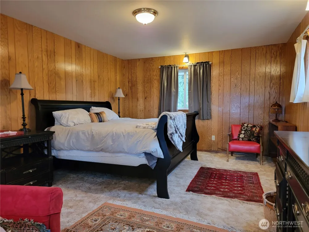 55 Gold Mountain Road Republic, WA 99166