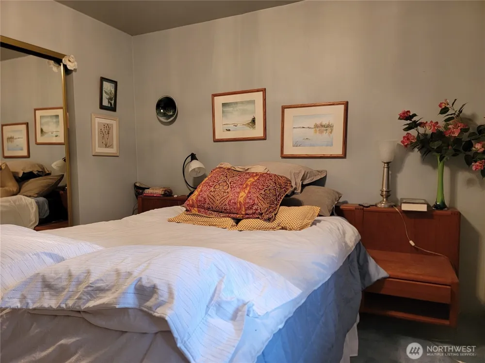 55 Gold Mountain Road Republic, WA 99166