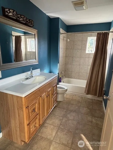 55 Gold Mountain Road Republic, WA 99166