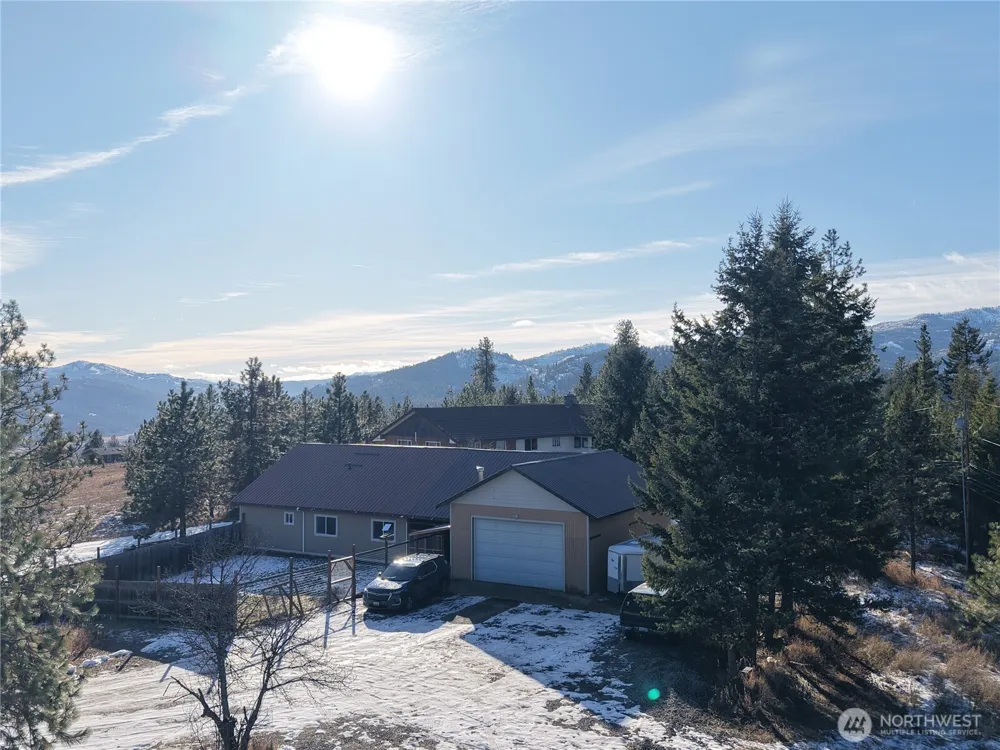 55 Gold Mountain Road Republic, WA 99166