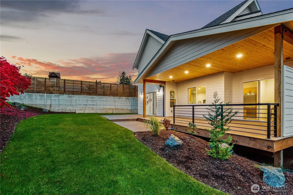 1095 Terrace Drive Lynden, WA 98264
