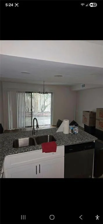 1086 Village Road Stone Mountain, GA 30088