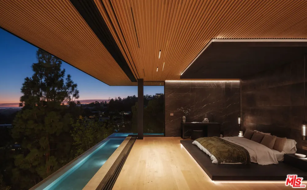 9126 Cordell Drive Los Angeles, CA 90069
