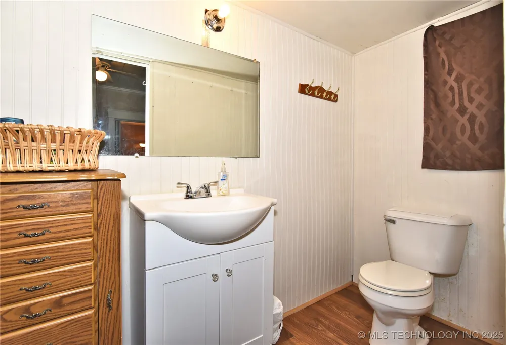 807 S Price Avenue Hominy, OK 74035