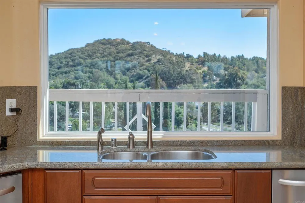 2016 S Grade Road Alpine, CA 91901