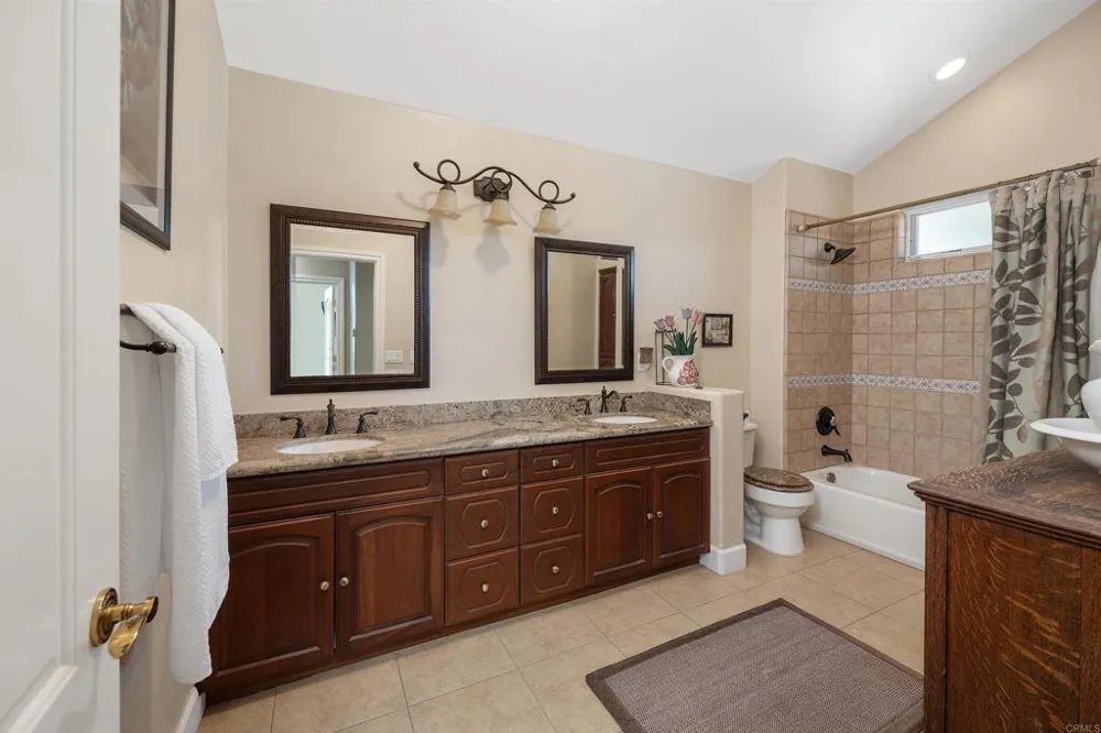 2016 S Grade Road Alpine, CA 91901