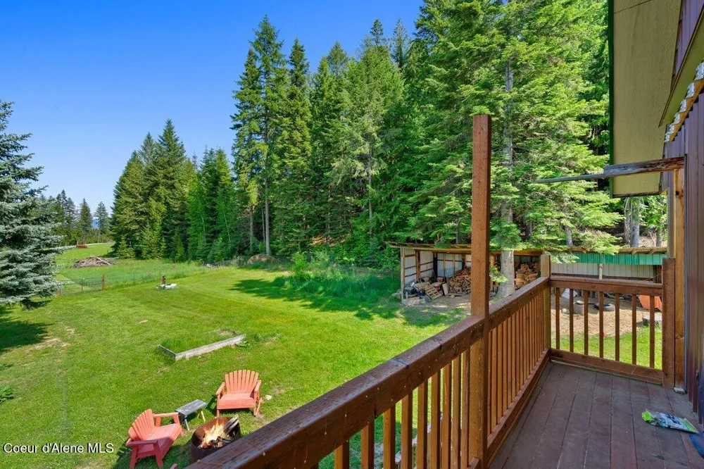 929 Irish Rd Sagle, ID 83860
