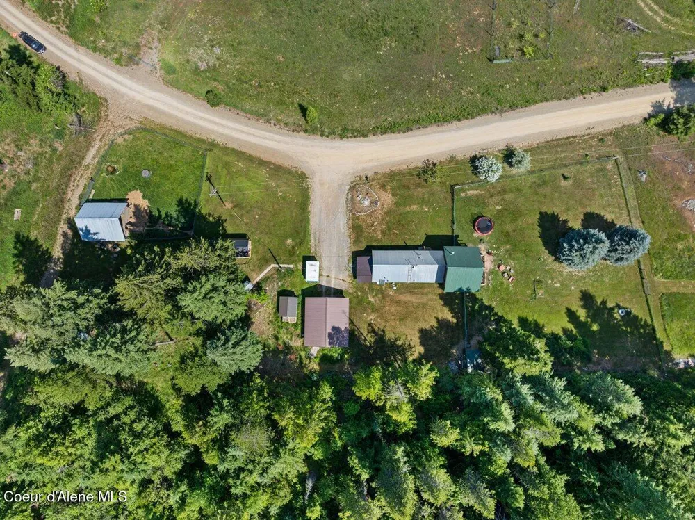 929 Irish Rd Sagle, ID 83860