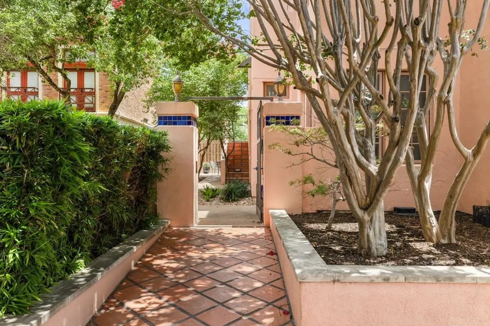 1506 W 13th Street #1 Austin, TX 78703