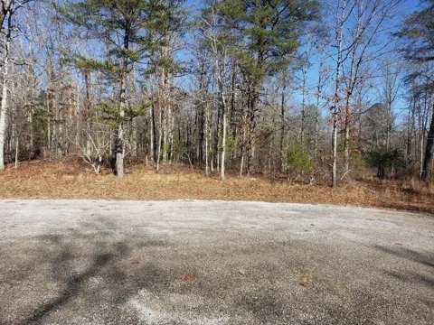 44 Hemlock Ln