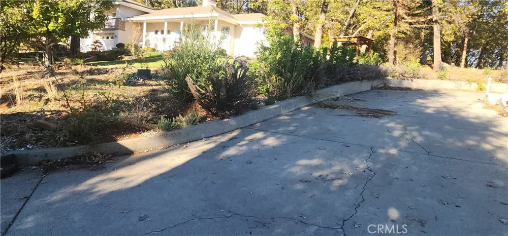 14900 Woodland Park Forest Ranch, CA 95942