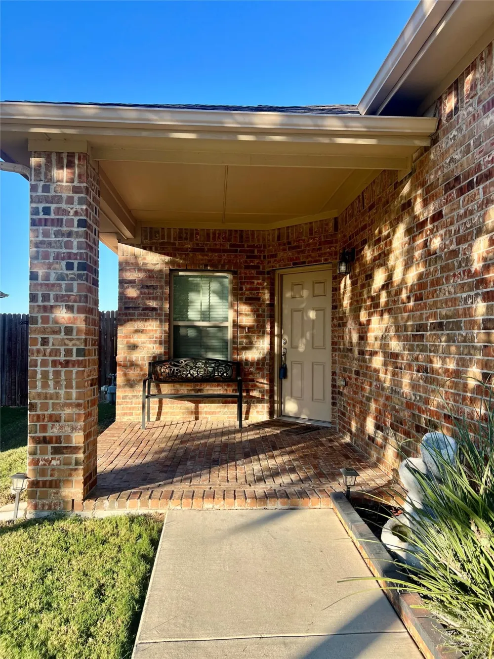 461 Creek Terrace Drive Saginaw, TX 76131
