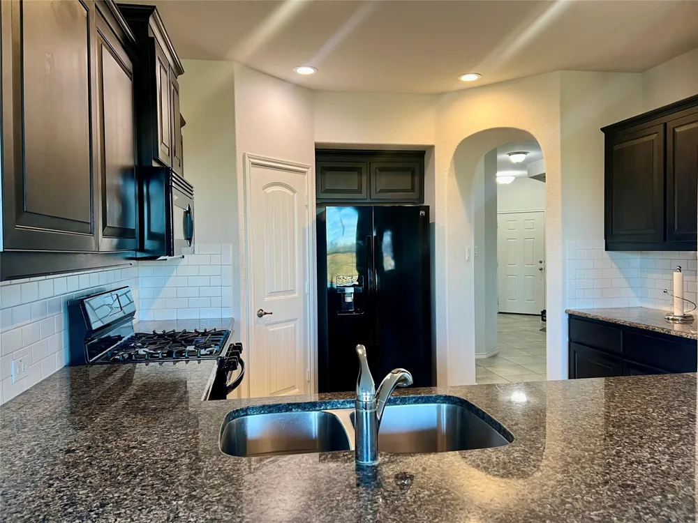 461 Creek Terrace Drive Saginaw, TX 76131