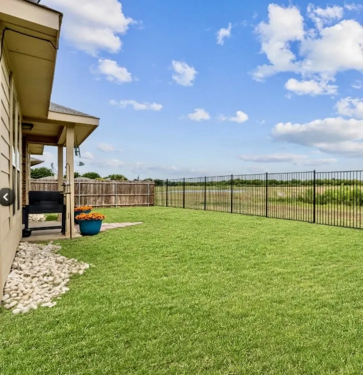461 Creek Terrace Drive Saginaw, TX 76131