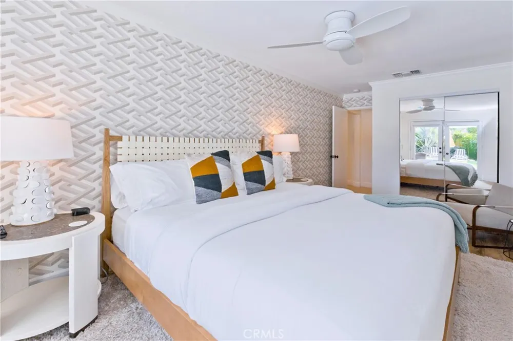 1057 E Marshall Way Palm Springs, CA 92262