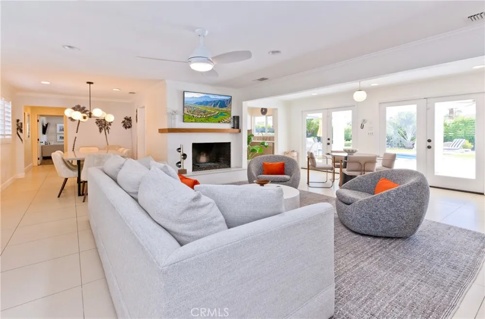 1057 E Marshall Way Palm Springs, CA 92262