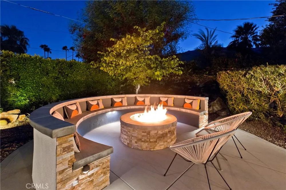 1057 E Marshall Way Palm Springs, CA 92262