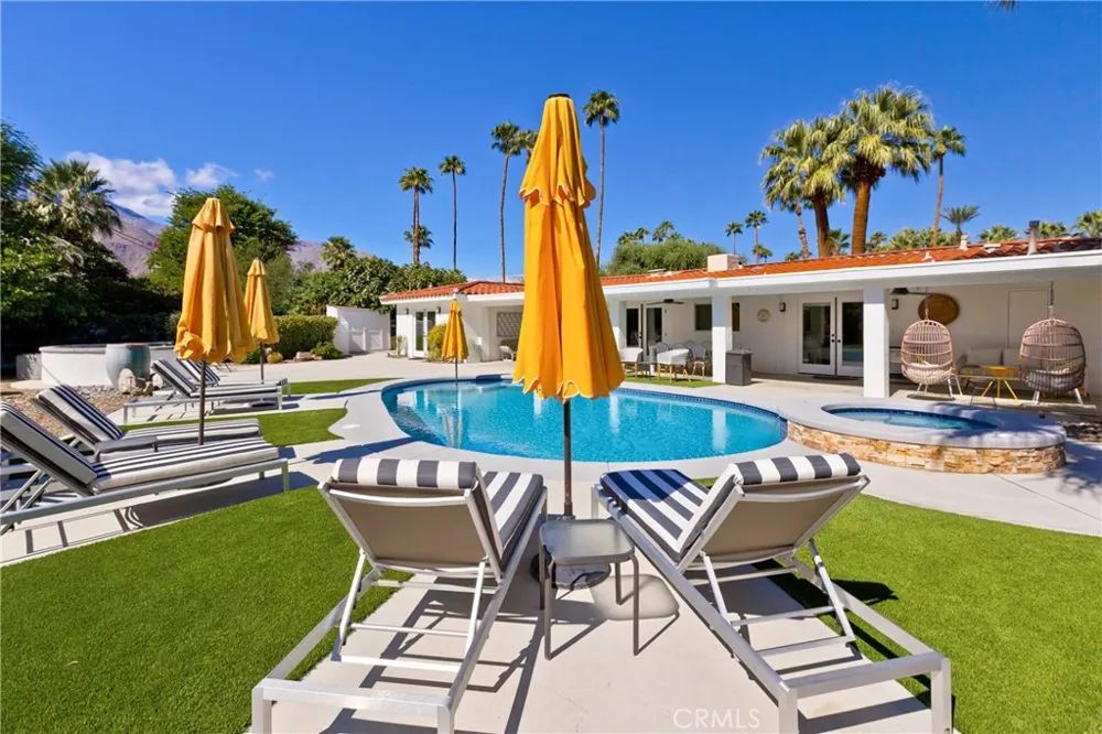1057 E Marshall Way Palm Springs, CA 92262
