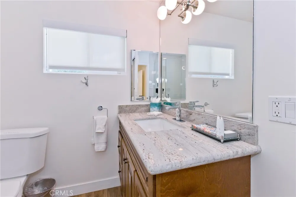 1057 E Marshall Way Palm Springs, CA 92262