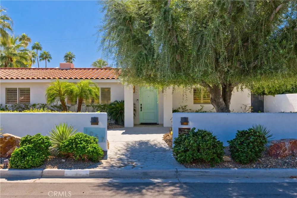 1057 E Marshall Way Palm Springs, CA 92262