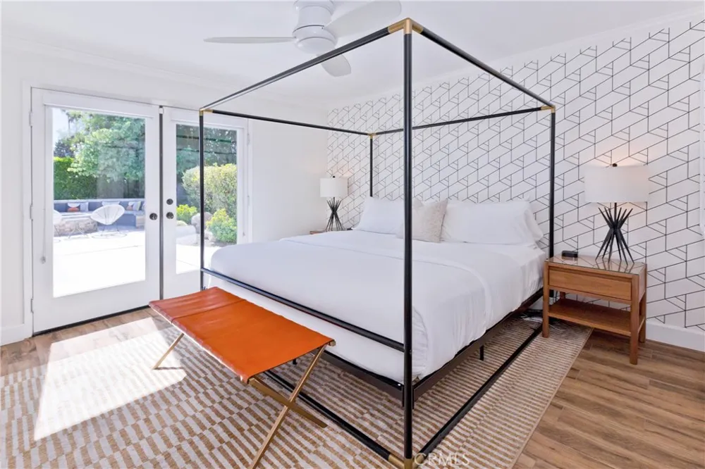 1057 E Marshall Way Palm Springs, CA 92262