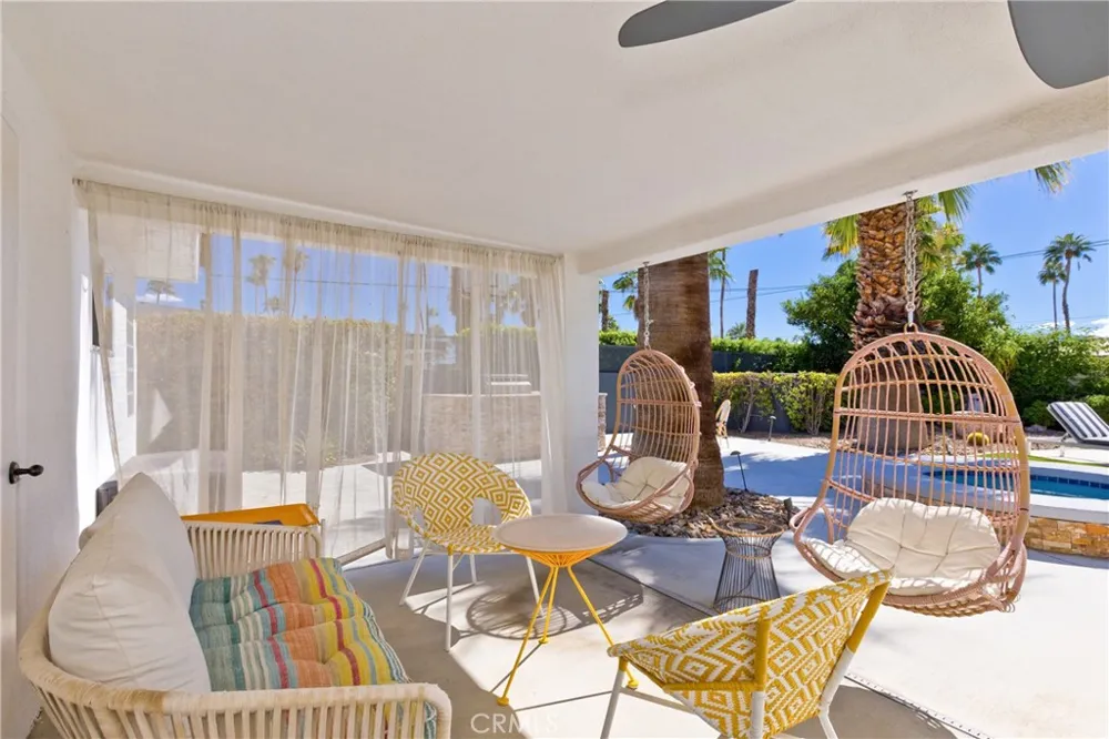 1057 E Marshall Way Palm Springs, CA 92262