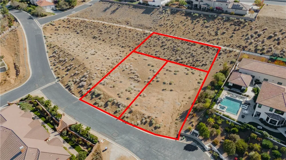 Camino Vista Quartz Hill, CA 93536