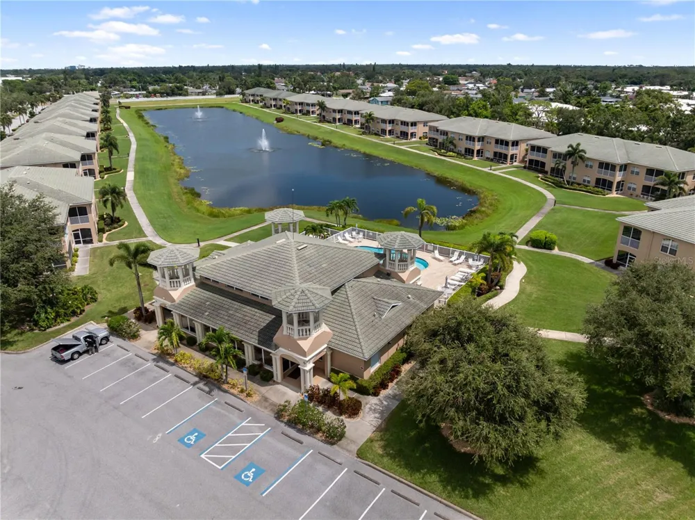 6616 7TH AVENUE CIRCLE W #1311 Bradenton, FL 34209