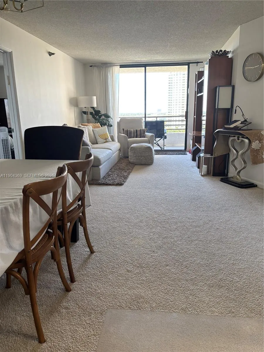 3300 NE 191st St #1403 Aventura, FL 33180
