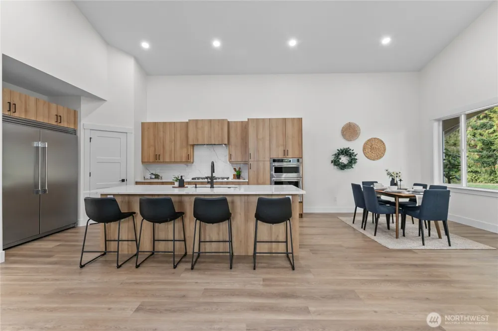 6917 Red Ridge Drive Lynden, WA 98264