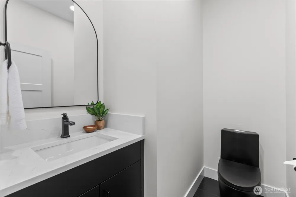 6917 Red Ridge Drive Lynden, WA 98264