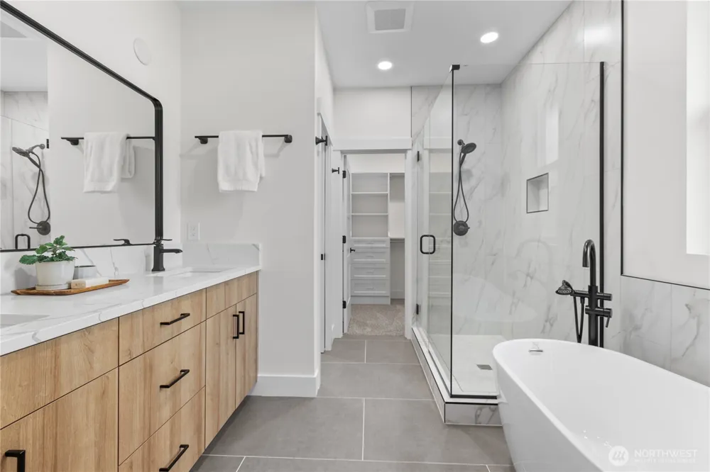 6917 Red Ridge Drive Lynden, WA 98264