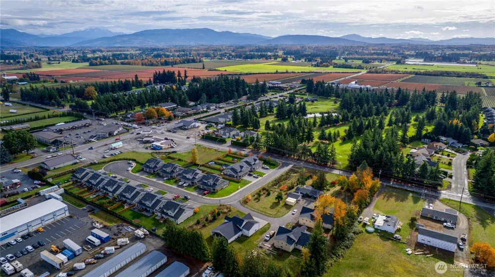 6917 Red Ridge Drive Lynden, WA 98264