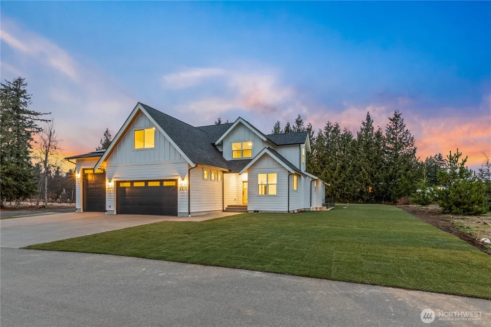 6917 Red Ridge Drive Lynden, WA 98264