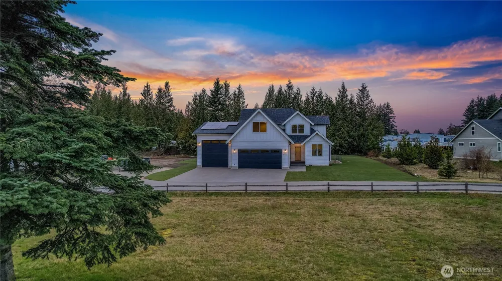 6917 Red Ridge Drive Lynden, WA 98264