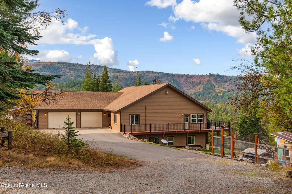 833 Drummond Peak Road Kingston, ID 83839