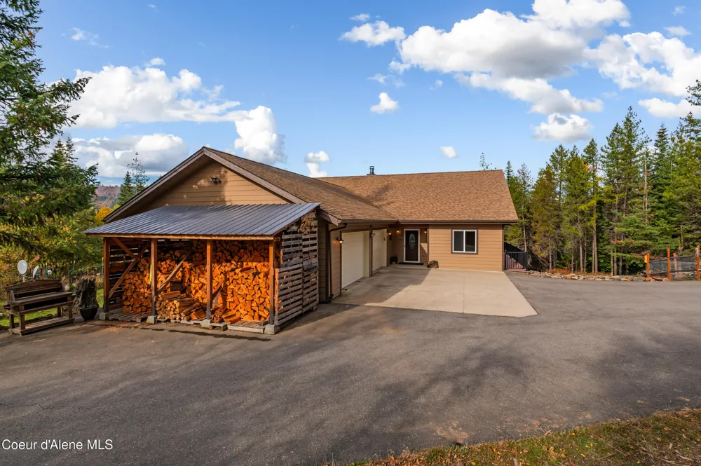 833 Drummond Peak Road Kingston, ID 83839