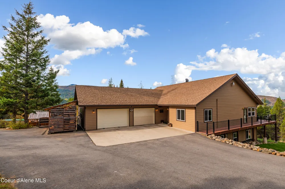 833 Drummond Peak Road Kingston, ID 83839