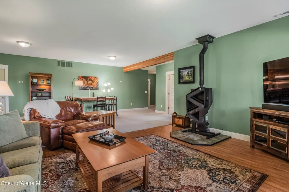 833 Drummond Peak Road Kingston, ID 83839