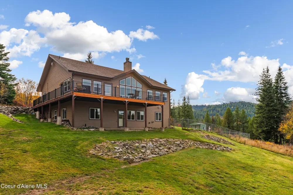 833 Drummond Peak Road Kingston, ID 83839