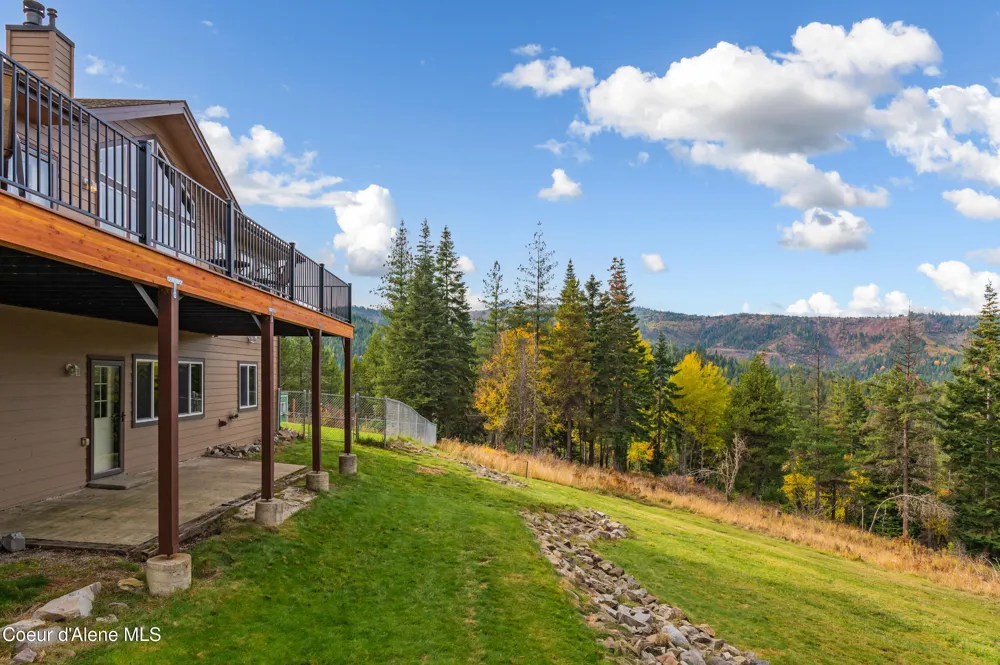 833 Drummond Peak Road Kingston, ID 83839