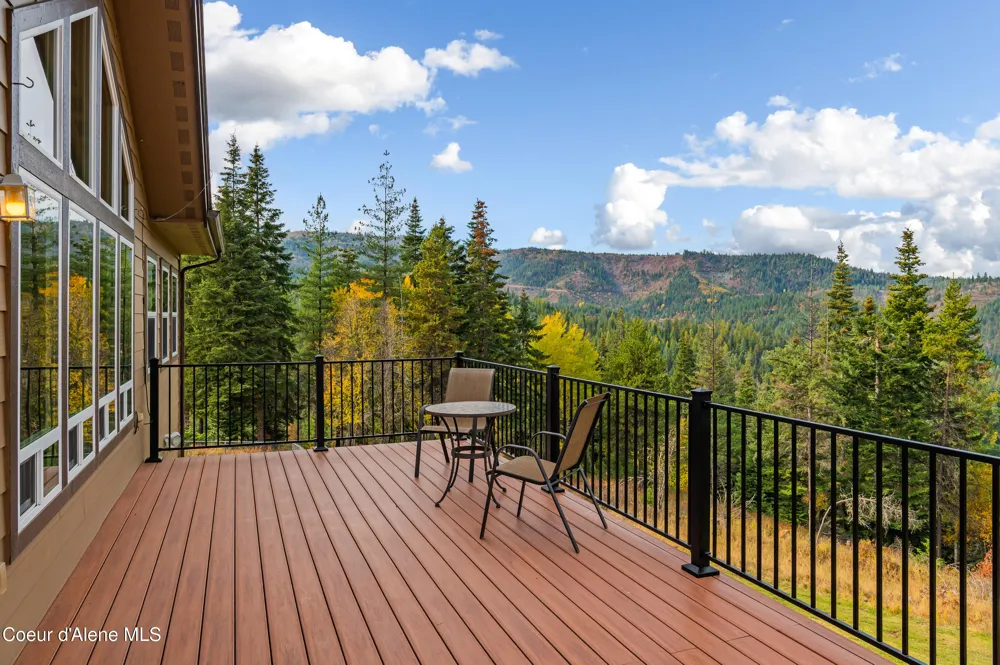 833 Drummond Peak Road Kingston, ID 83839