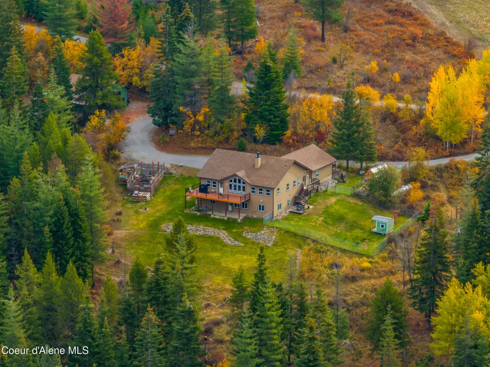 833 Drummond Peak Road Kingston, ID 83839