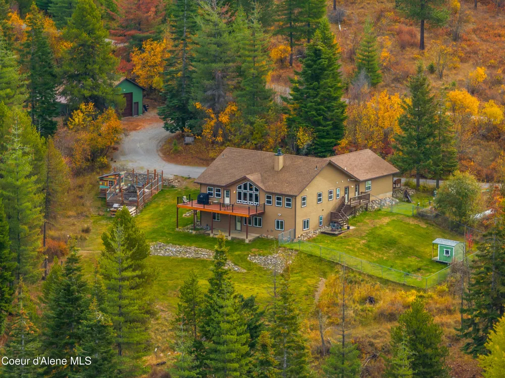 833 Drummond Peak Road Kingston, ID 83839