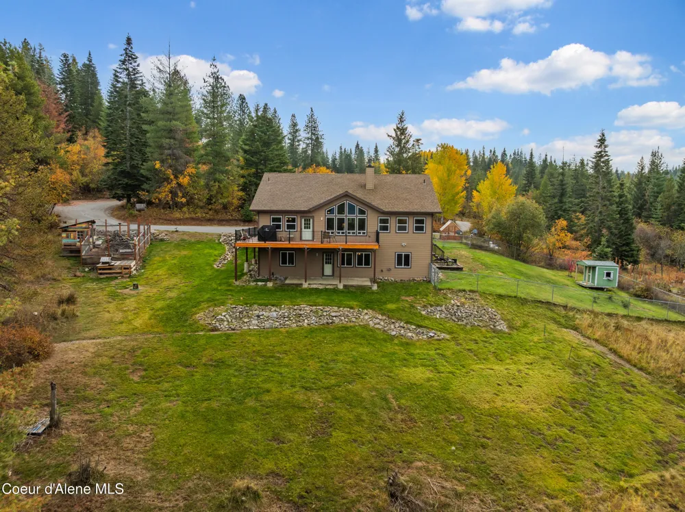 833 Drummond Peak Road Kingston, ID 83839