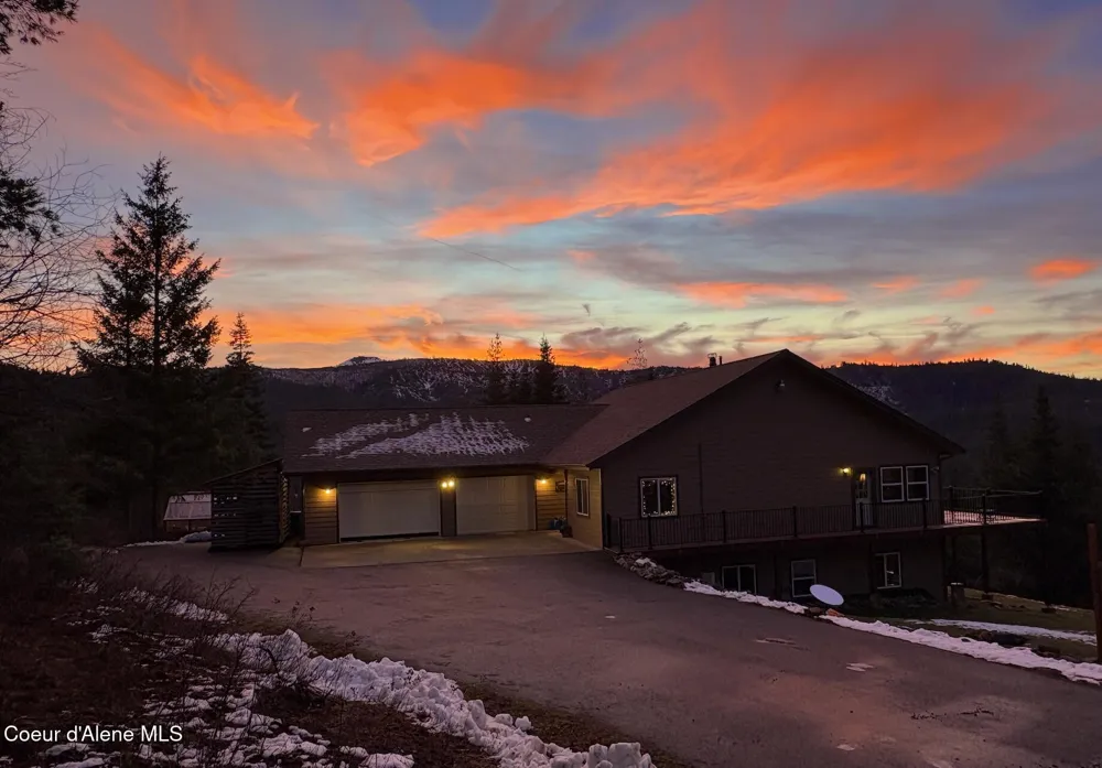 833 Drummond Peak Road Kingston, ID 83839