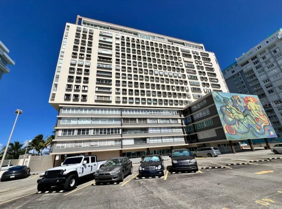 3307 ISLA VERDE AVE. #1203 A Carolina, PR 00979