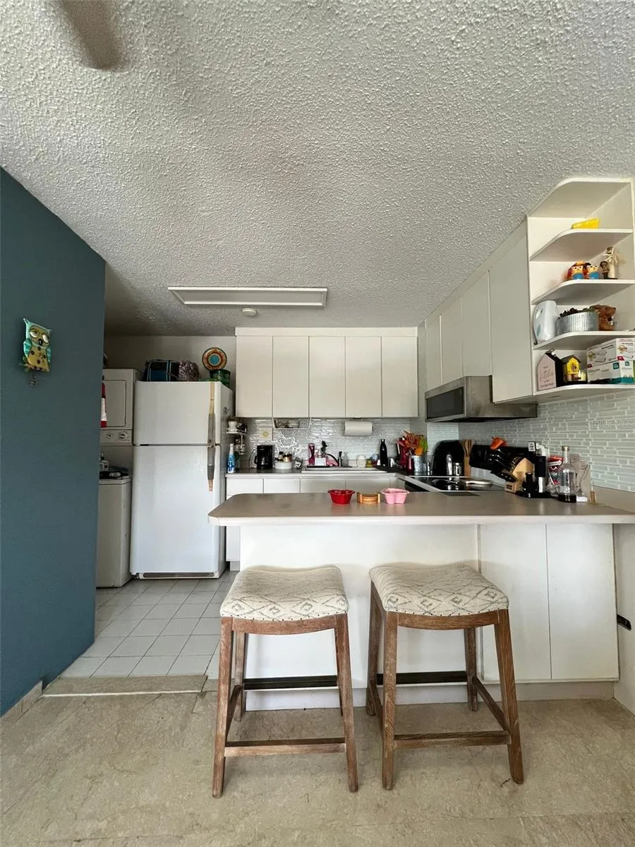 3307 ISLA VERDE AVE. #1203 A Carolina, PR 00979