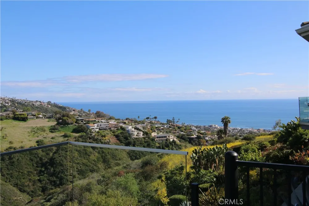 1515 Tahiti Avenue #B Laguna Beach, CA 92651