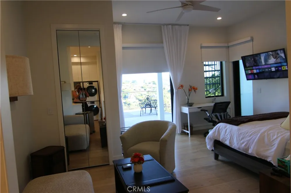 1515 Tahiti Avenue #B Laguna Beach, CA 92651